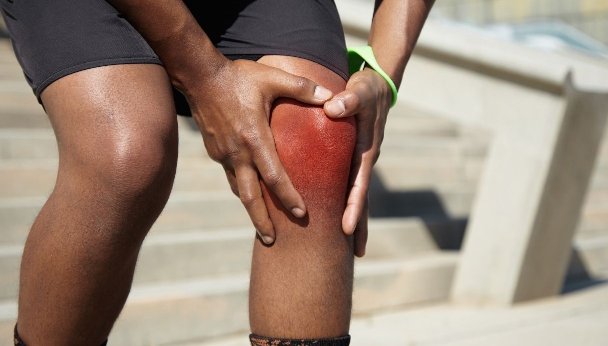 sintomi del dolore al ginocchio